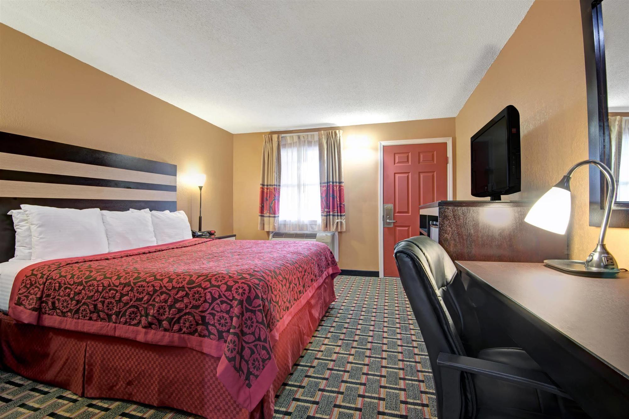 Days Inn By Wyndham Kansas City Kültér fotó